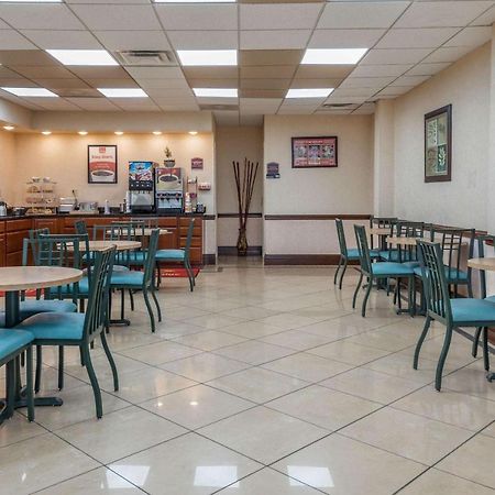 فيلا إيكونو لودج داون تاون لويزفيل لويفيل المظهر الخارجي الصورة